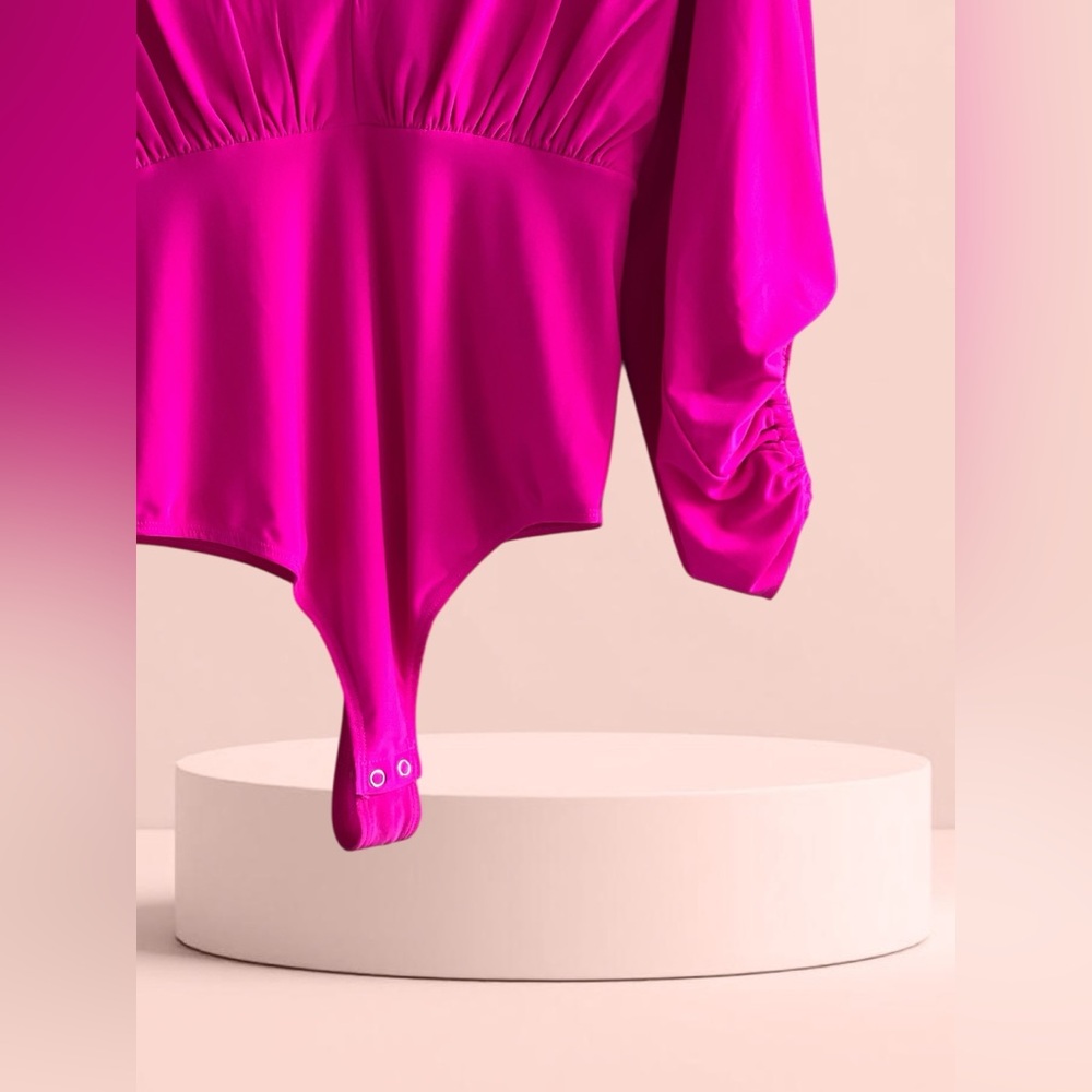 Express pink long-sleeve v-neck bodysuit - Picture 4 of 10